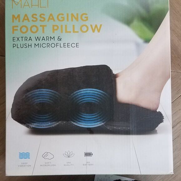 Massaging Foot Pillow - Picture 2 of 6
